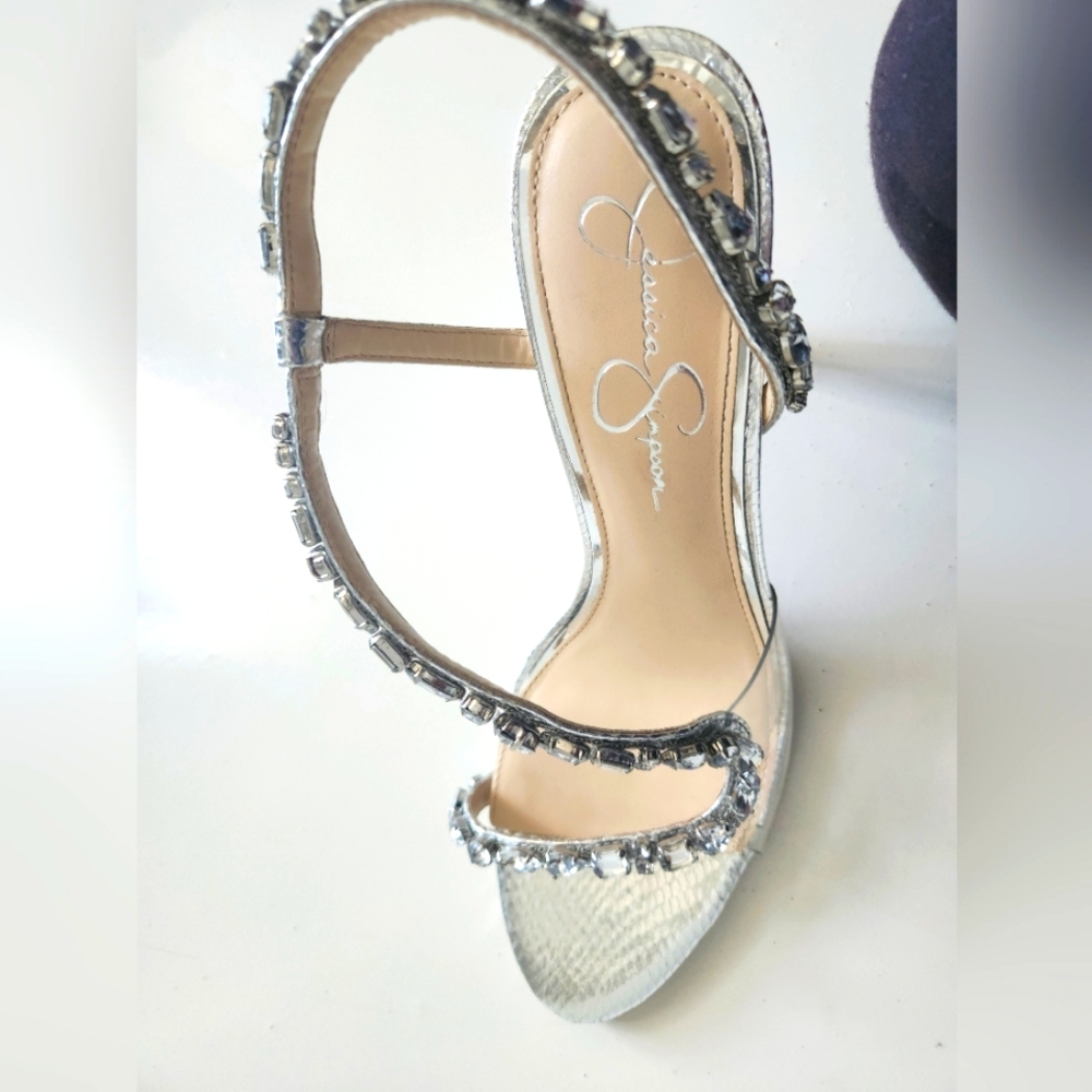 Jessica Simpson Silver Jaycin Heel 4 Inch Size 9
